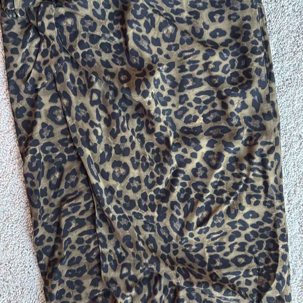 Skirt - Picture 3 of 5
